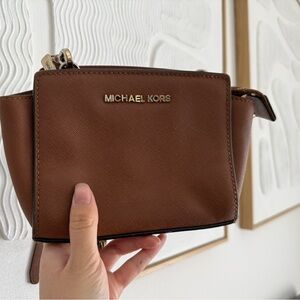 Michael Kors Men's Brown Leather Crossbody Bag